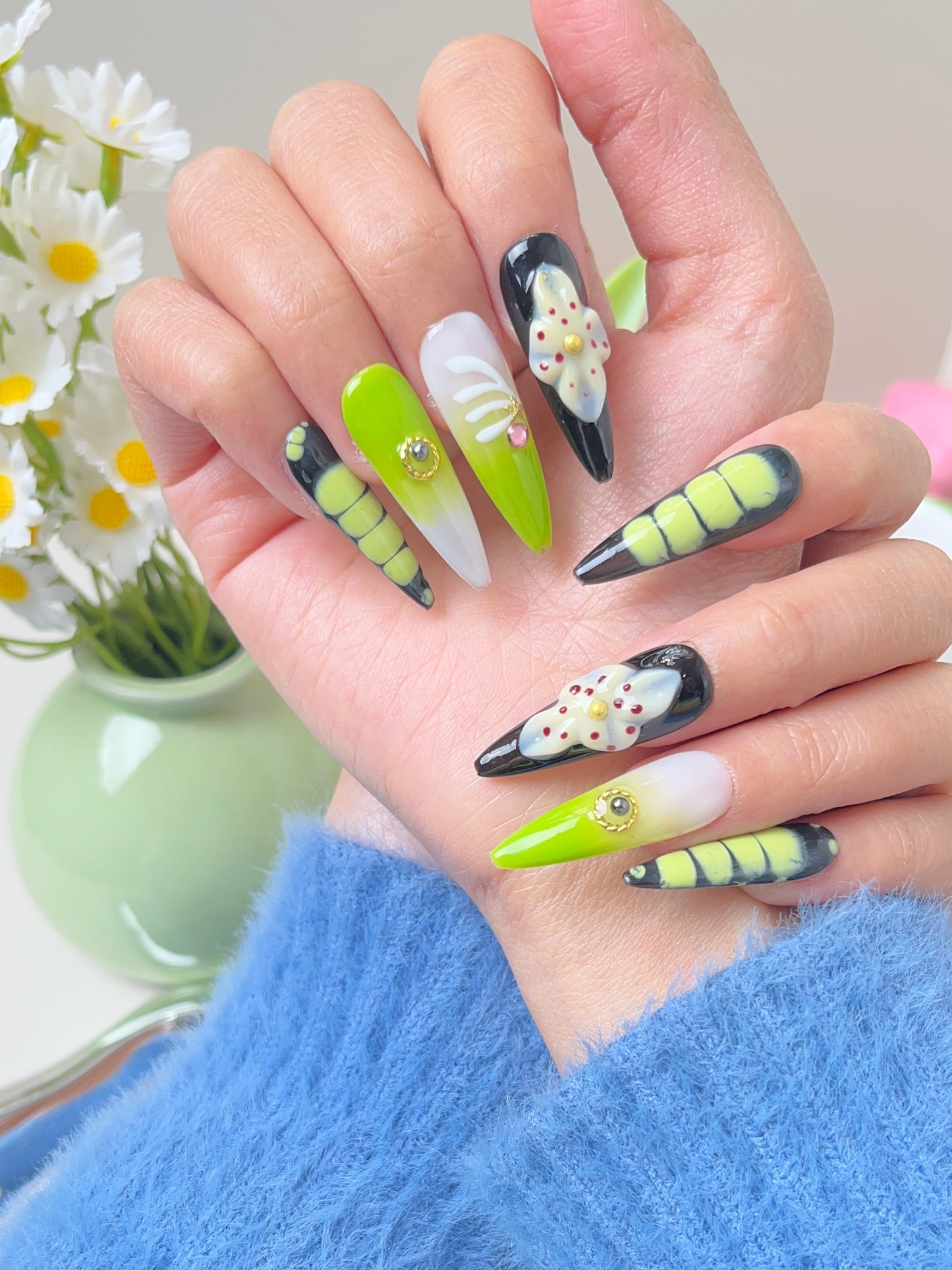 Lime Bloom Escape